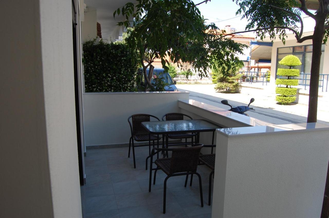 Giorgos Apartments Square Vrasná Extérieur photo
