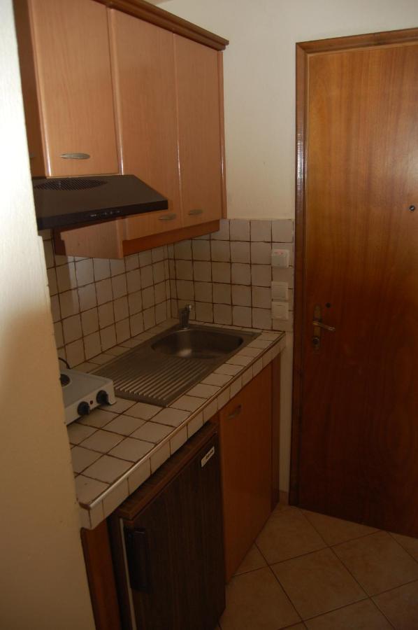 Giorgos Apartments Square Vrasná Extérieur photo