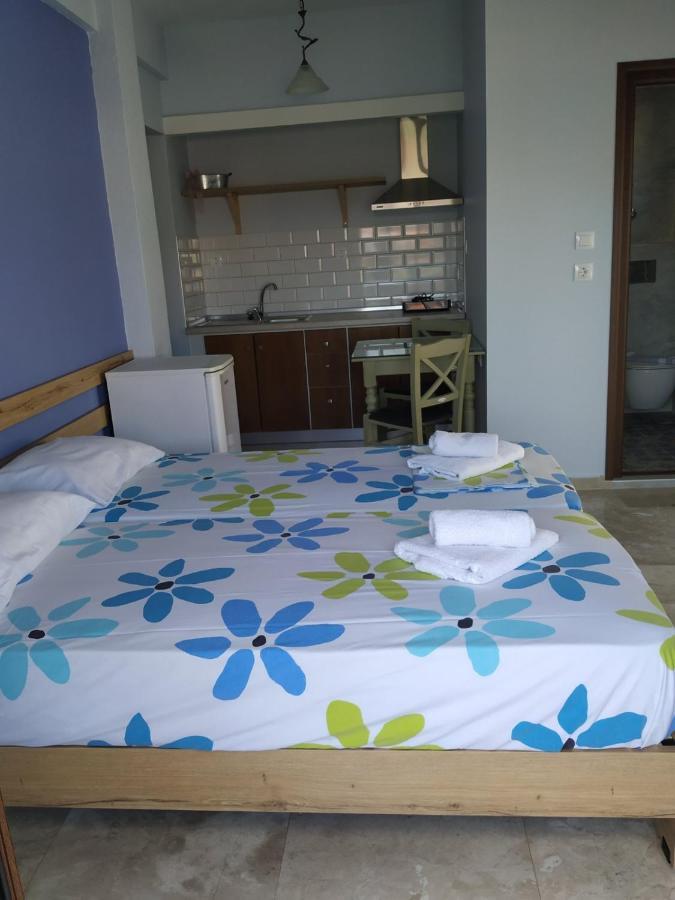 Giorgos Apartments Square Vrasná Extérieur photo