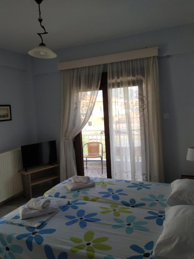 Giorgos Apartments Square Vrasná Extérieur photo