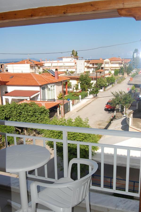 Giorgos Apartments Square Vrasná Extérieur photo